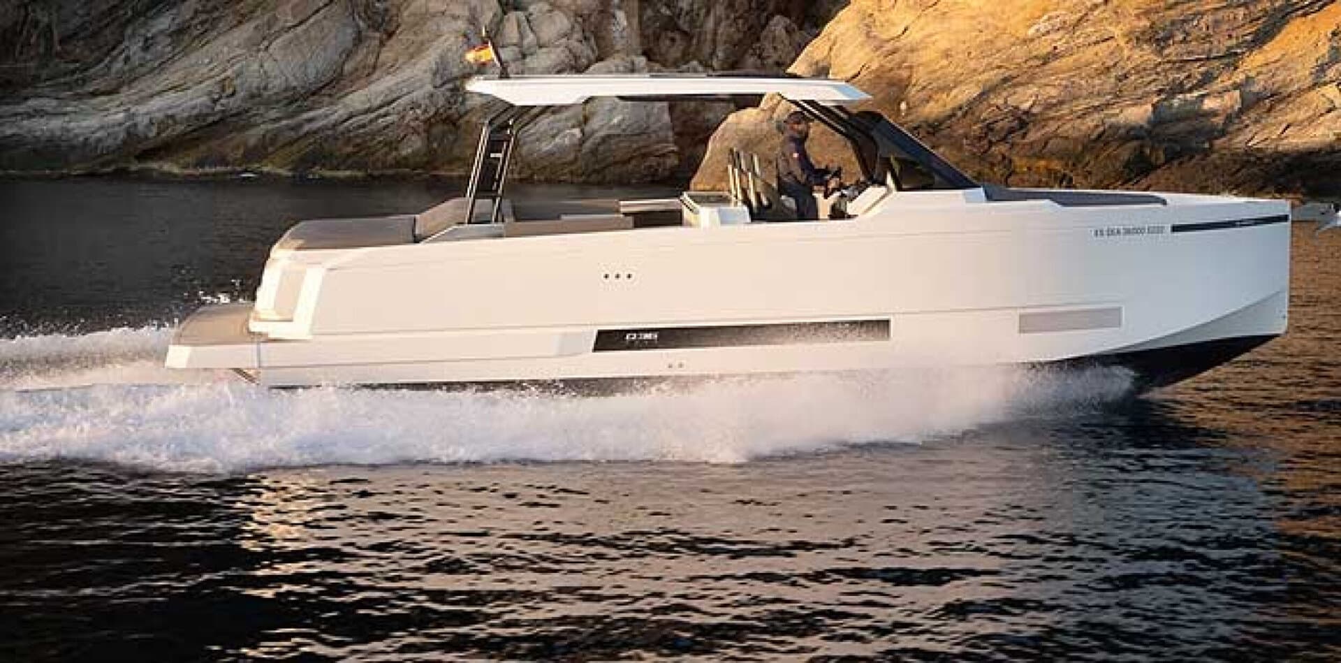 De Antonio DA 36 Hard Top Beluga